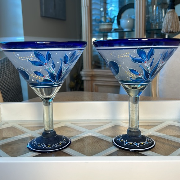 El Palomar Butterfly Martini/Margarita Glass (2) - Picture 3 of 7